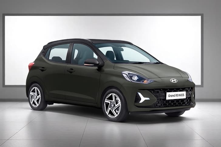 Hyundai Grand I10 Nios Color Black   Spark Green (dual Tone)